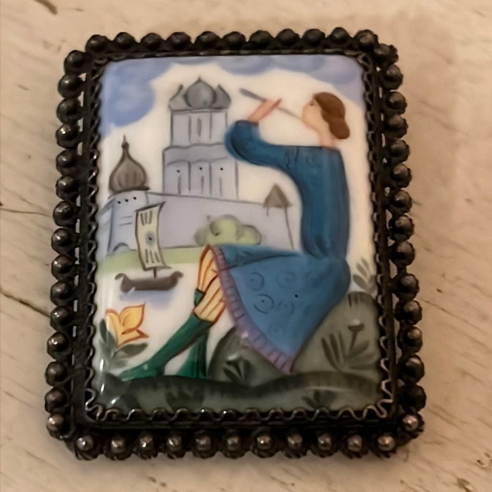Vintage hand painted porcelain cameo silver filigree brooch